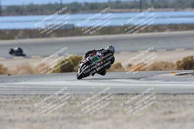 media/Nov-16-2025-Race Pace (Sun) [[8c5fa54630]]/Verified Riders/3-Turn 14 (1045am)/